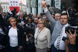 Protest przed Sądem Najwyższym. Tłumy na placu Krasińskich, część została na noc