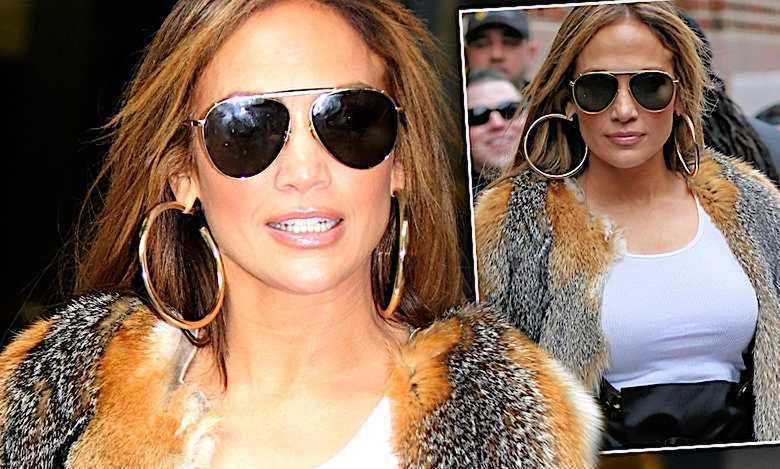 Jennifer Lopez stylizacja wysokie szpilki