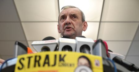 Strajk nauczycieli może już kwietniu. Wyborcze obietnice PiS poirytowały ZNP