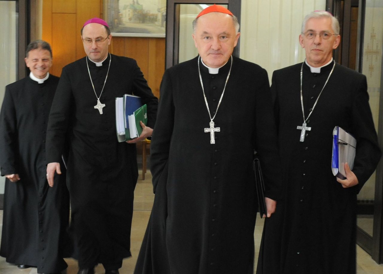 Biskupi w Boże Ciało upomnieli się o uchodźców. Ale w PiS wiedzą lepiej