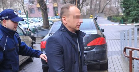 Dariusz K. ma szansę wyjść wcześniej z aresztu. Wszystko dzięki dilerowi
