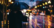 Piątek raczej pochmurny, z przelotnym deszczem i deszczem ze śniegiem