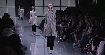 Giorgio Armani na pokazach haute couture jesień-zima 2016/2017