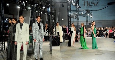 Pokaz mody na gali Flesz Fashion Night 2015. Zobacz ubrania z najnowszych kolekcji najbardziej uznanych twórców mody
