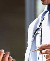 Lekarze brali łapówki i wystawiali lewe zwolnienia