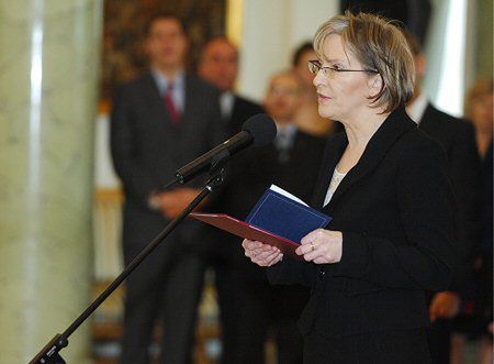 Ewa Kopacz objęła urząd ministra zdrowia