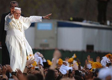 Benedykt XVI wspominał swoją młodość w Trzeciej Rzeszy