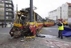 Tramwaj uderzył w słup - 1 osoba zginęła, wielu rannych