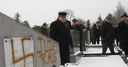 "Nieludzki czyn" na żydowskim cmentarzu w Strasburgu