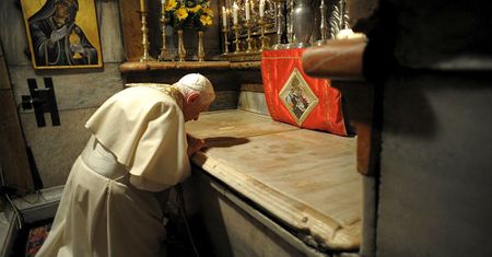 Benedykt XVI abdykuje. Ks. Boniecki i o. Oszajca oceniają decyzję papieża