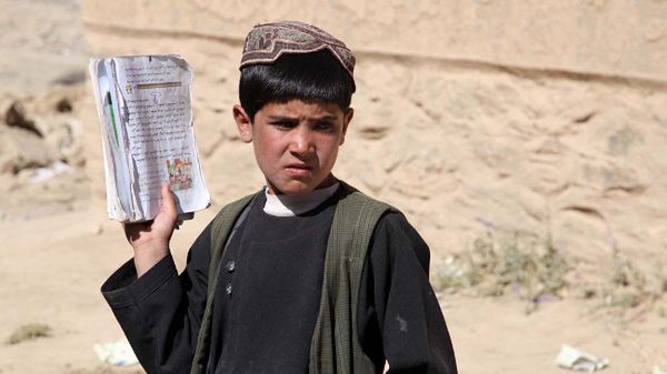 Czego uczą elementarze w Pakistanie, Iranie i Palestynie?