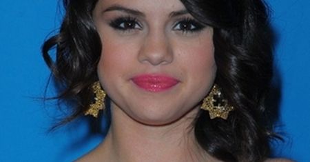 Selena Gomez chce po hiszpańsku