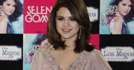 Nudna Selena Gomez