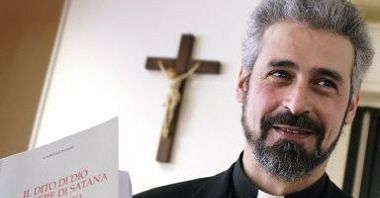 Kurs egzorcyzmów dla księży