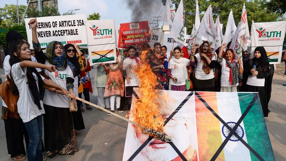 Pakistan. Demonstracja aktywistów "Forum Młodzieży dla Kaszmiru"