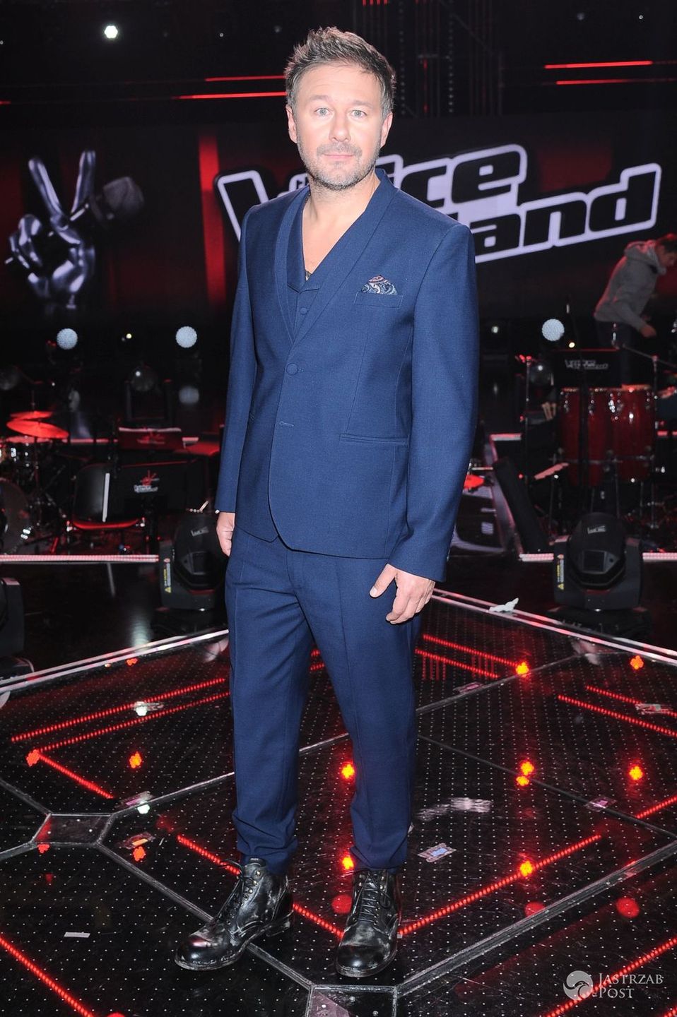 Andrzej Piasek Piaseczny podczas pierwszego odcinka na żywo "The Voice of Poland"