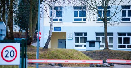 Gdańsk. 15-latka zgwałcona w szpitalu psychiatrycznym? "Nie wiem, krzyków nie było"