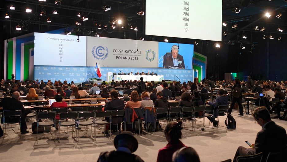 Sesja plenarna Szczytu Klimatycznego w Katowicach