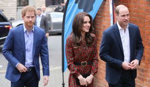 Księżna Kate, książę William i książę Harry na przyjęciu bożonarodzeniowym