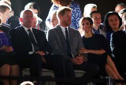Harry i Meghan na ceremonii otwarcia Invictus Games. Cały czas trzymali się za ręce