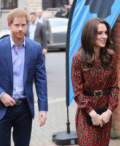 Księżna Kate, książę William i książę Harry na przyjęciu bożonarodzeniowym