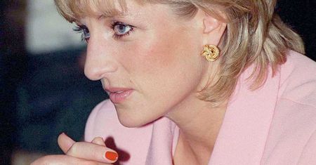 Tak Diana sprzedawała newsy o rodzinie królewskiej! Dziennikarz ujawnił tajną współpracę z księżną