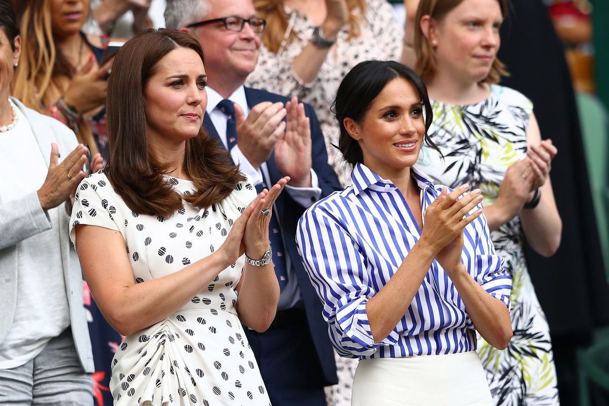 Fanki zwariowały na punkcie kreacji Kate i Meghan z Wimbledonu. Stylizacje w mig się wyprzedały