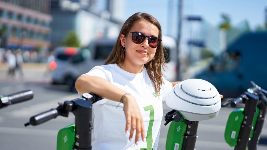 Milionowy przejazd hulajnogą Lime po Warszawie