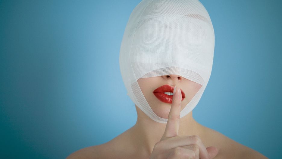 Robią operacje plastyczne, żeby lepiej wyglądać na selfie