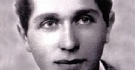 "W pierścieniu śmierci" - biografia Tadeusza Gajcego