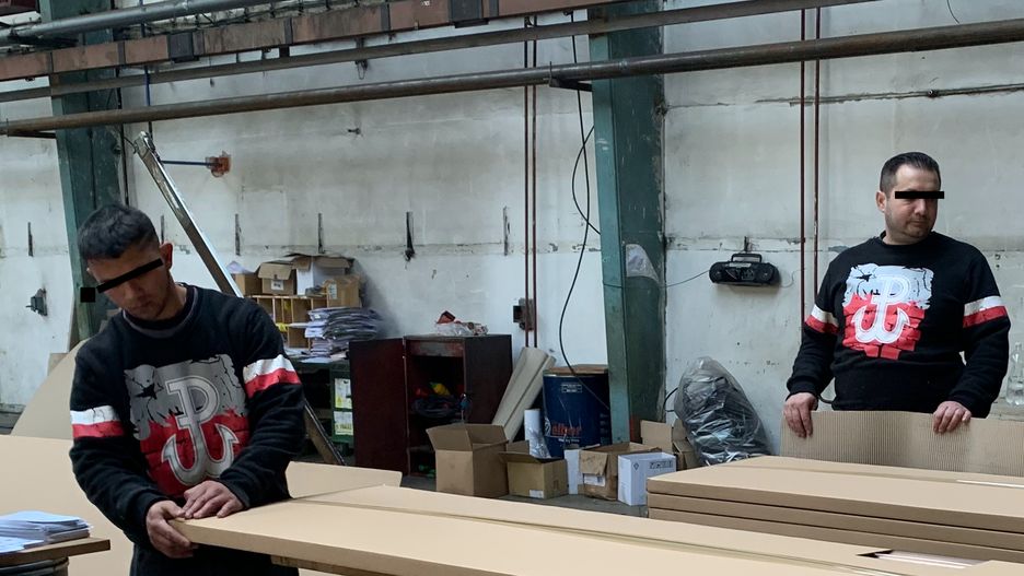 Pracownicy jednej z słowackich firm.