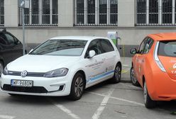 Samochody elektryczne z przywilejami. Dostaną zielone tablice rejestracyjne