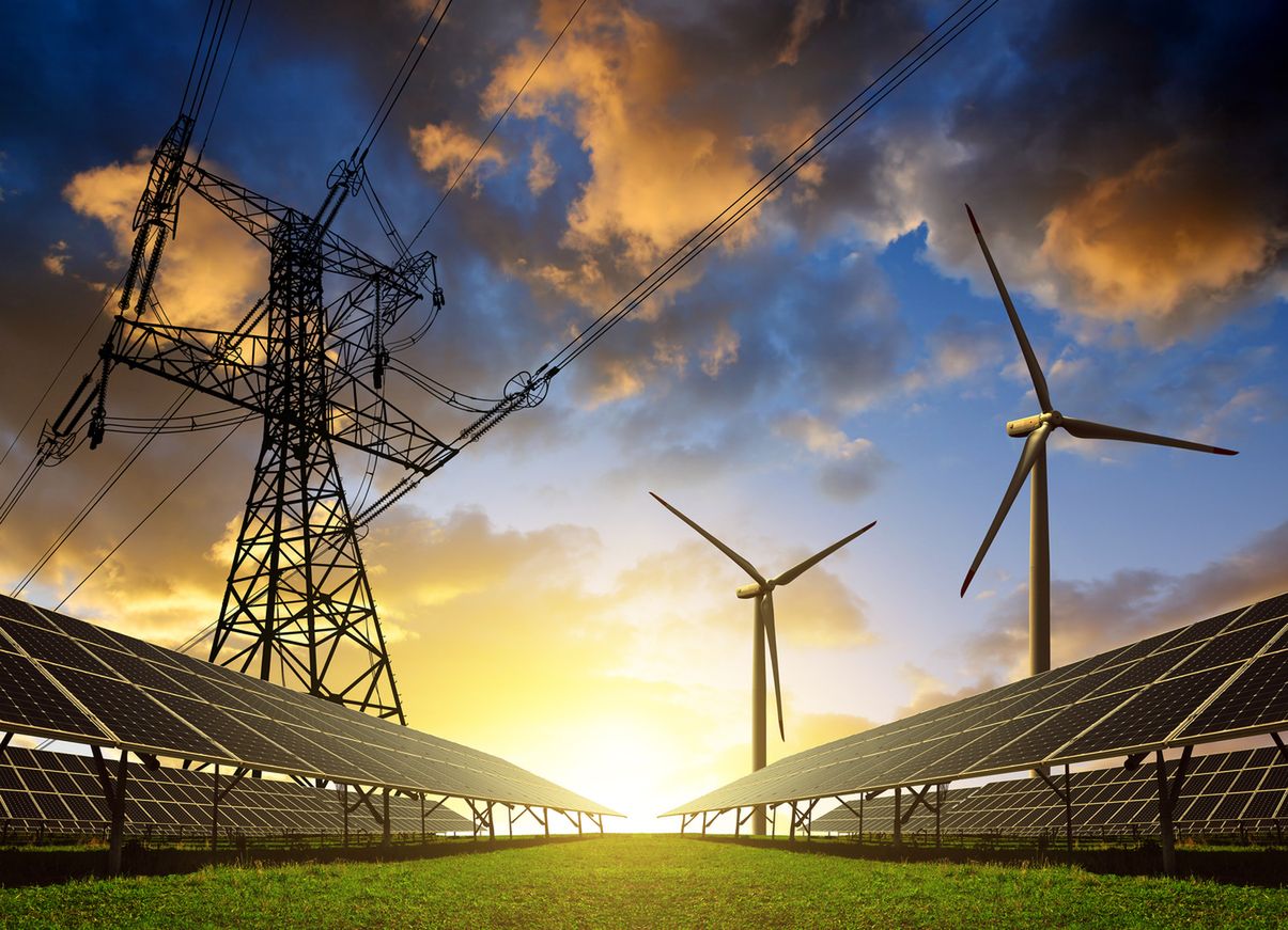 Kolektory słoneczne to odnawialne źródło energii, które pozwala na zminimalizowanie kosztów ogrzania wody bieżącej, co przekłada się na redukcję sumarycznych kosztów utrzymania domu.