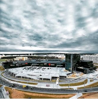 Niedziela handlowa znika z Polski, więc zarabiać chcą Białorusini. Ich galeria handlowa powstała tuż przy granicy