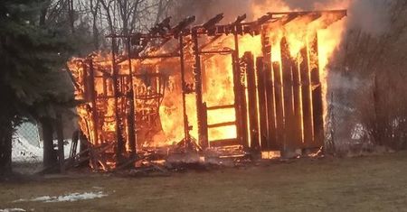 Drugi raz stracili dorobek życia w święta wielkanocne. Internauci ruszyli z pomocą