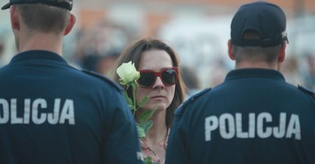 Policjanci nie chcą jeździć na miesięcznice. "Trzeba rotować oddziałami"