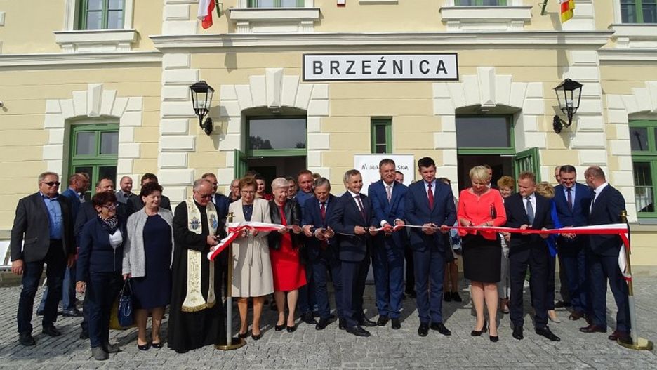 Dworzec w Brzeźnicy za 3 mln zł, z którego nikt nie skorzysta
