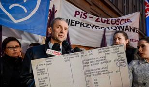 Dodatki, nagrody, trzynastki. Oto, co składa się na pensję nauczyciela