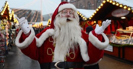 Najstarszy żyjący Mikołaj w czynnej służbie!