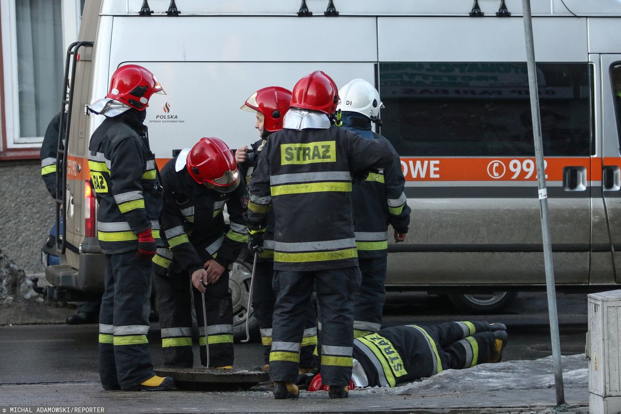 Kałuszyn: koparka uszkodziła gazociąg. Ewakuowano pobliską szkołę i przedszkole