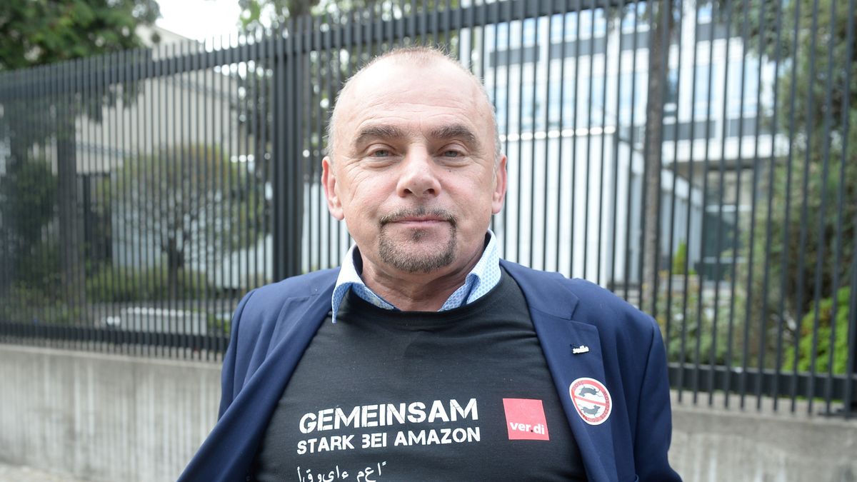 Alfred Bujara apeluje do rządu o pomoc w walce z inwigilowaniem pracowników.