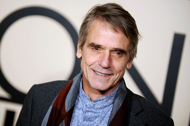 Do obsady ekranizacji Assassin's Creed dołączają Jeremy Irons i Brendan Gleeson