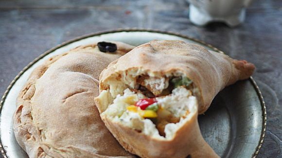 Przepyszne calzone na dwa sposoby