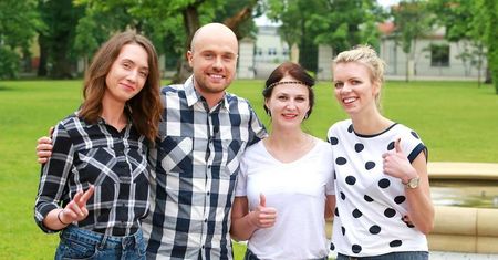 Porzucił je na oczach milionów widzów. Jak dziś wygląda życie kandydatek Łukasza z "Rolnik szuka żony"?