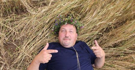 Adam Kraśko wciąż szuka ukochanej. "Dziewczyny, gdzie jesteście?"