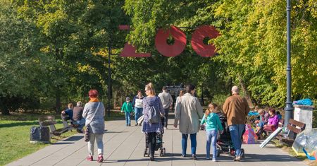 Warszawa. Zobacz ZOO online.