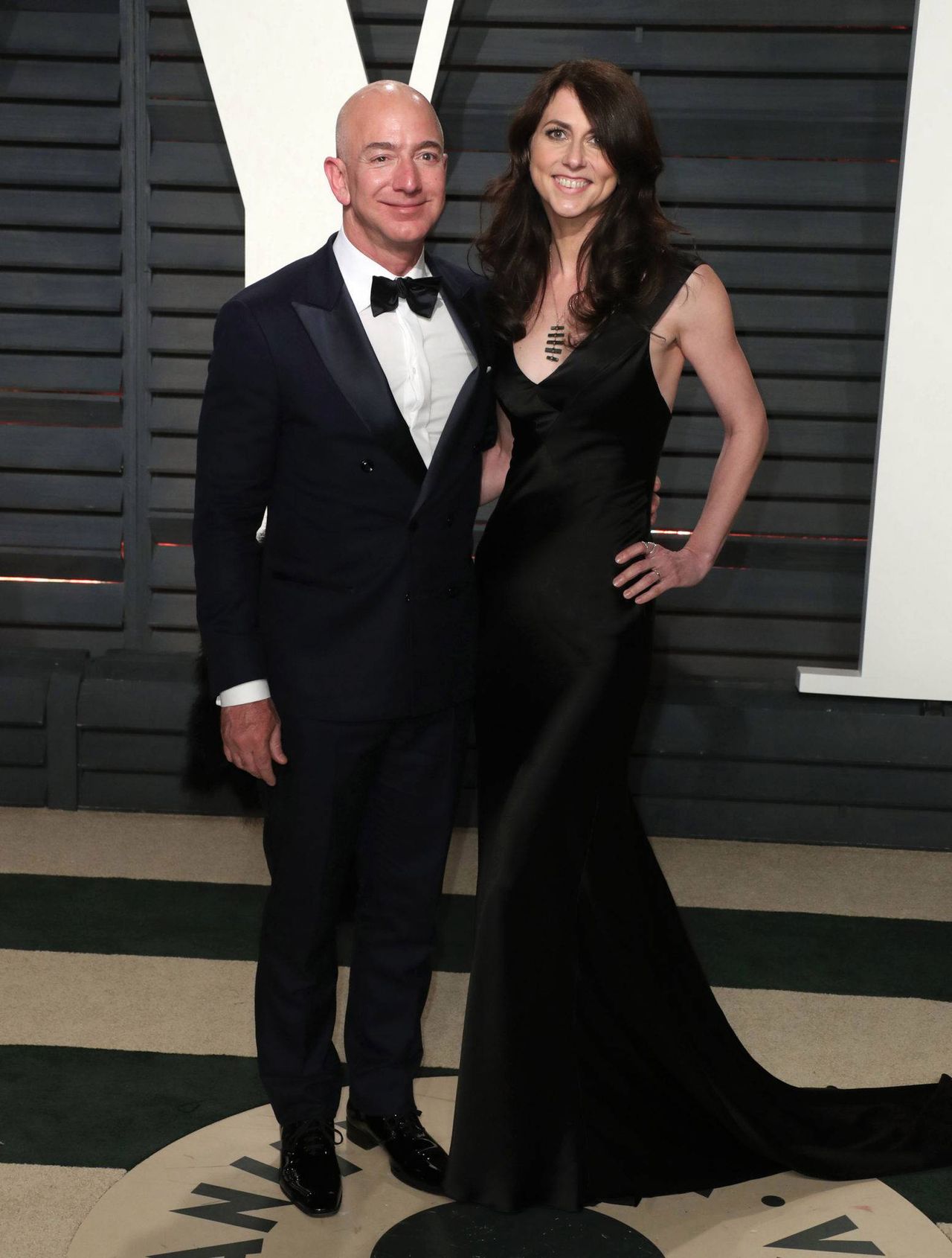 Jeff Bezos z żoną – przyjęcie Vanity Fair w 2017 roku
