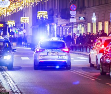 Niecodzienna akcja policji w Warszawie. Eskortowali na sygnale rodzącą kobietę