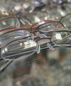 Księża zbierają okulary. Chcą je wysłać biednym z Madagaskaru