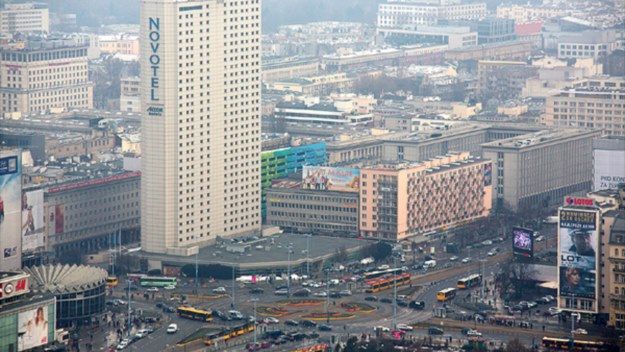 W weekend z Warszawy wyjeżdża około 200 tys. osób